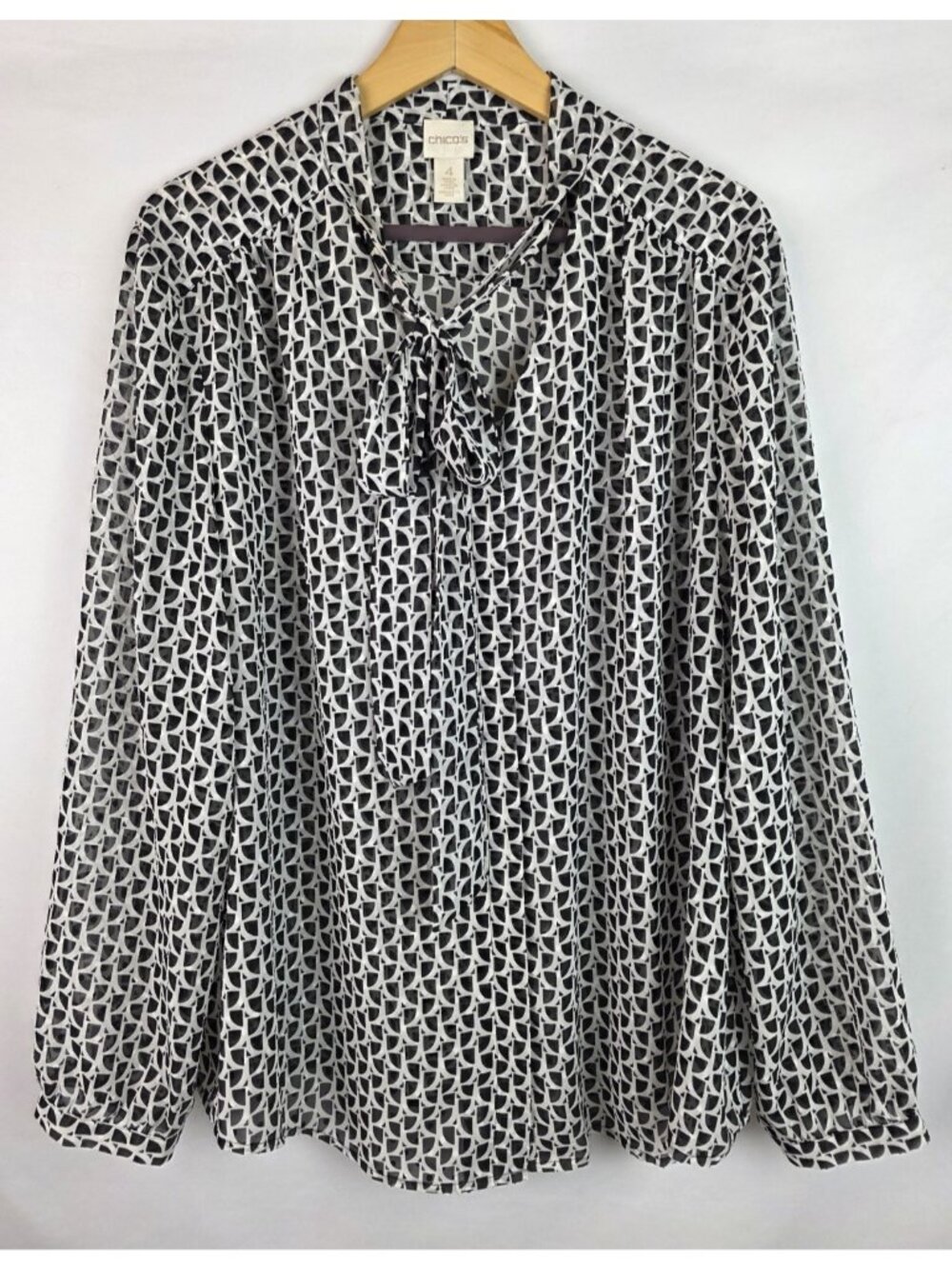 Chico's Women's Shirt Size 4 XXL Black Sheer Bow Long Sleeve Button Down Top